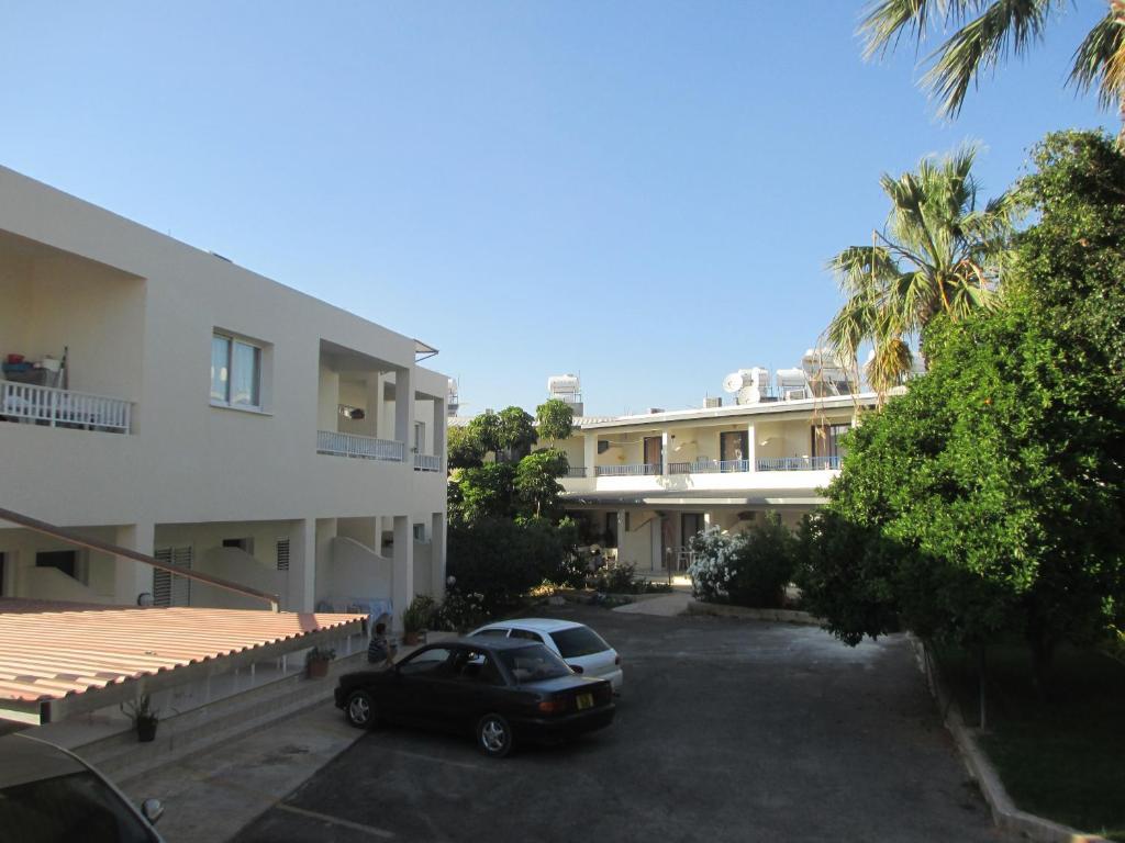 Aparthotel Zoe'S Court Klorakas Exterior foto